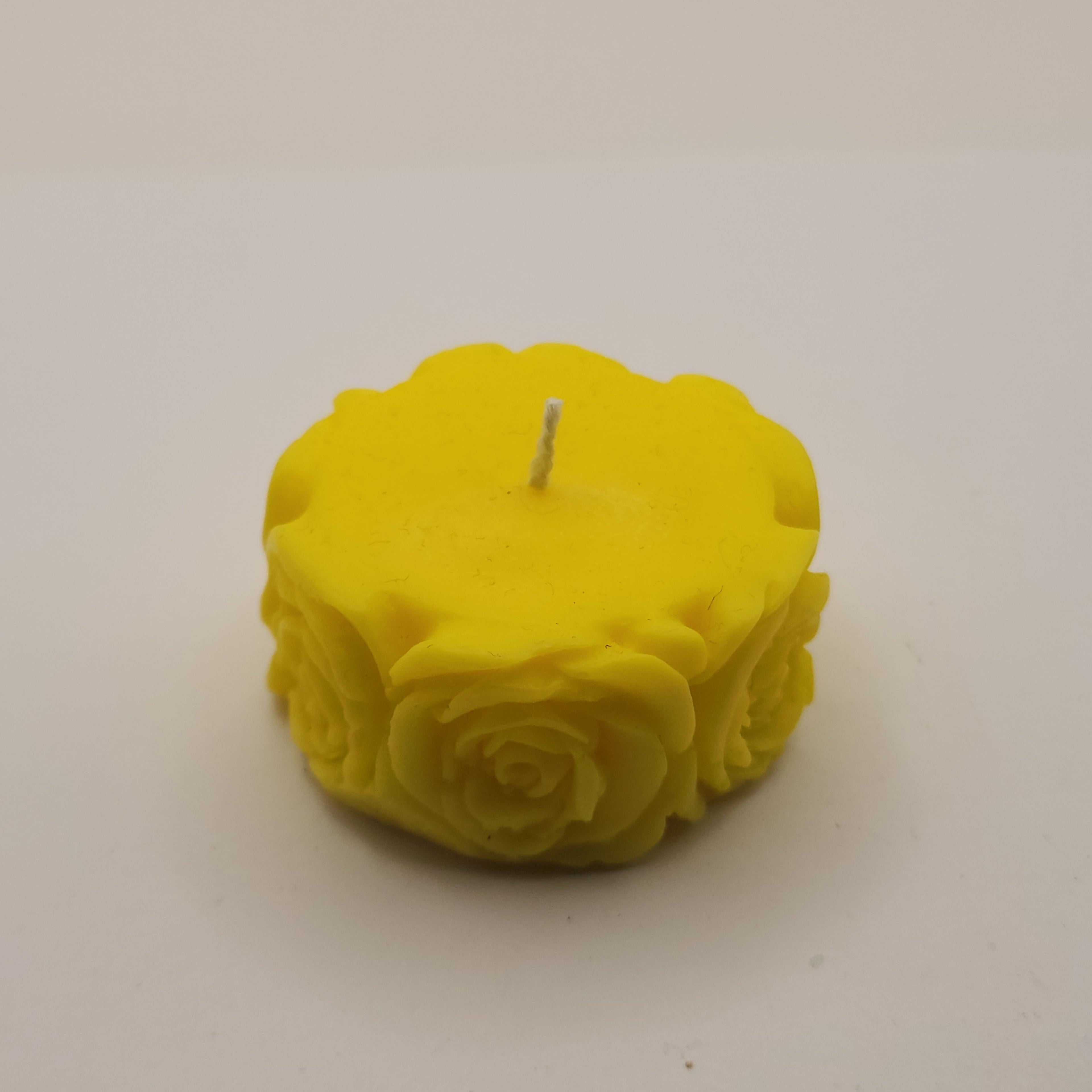 Lapik ring, roosid äärtes